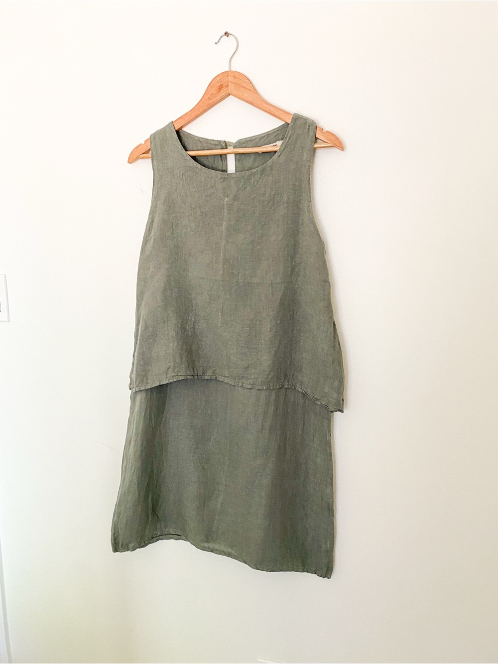 Lingo L’arno | 100% Linen Dress | Layered Sage Green Midi Dress - Picture 2 of 9